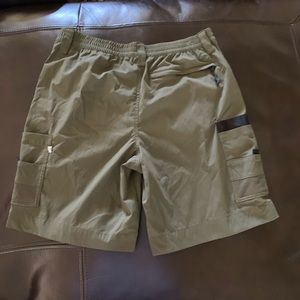 Magellan shorts